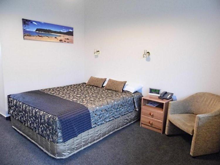 Westport Motor Hotel 외부 사진